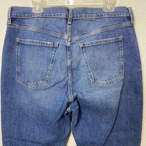 Old
Navy Extra High Rise Sky-HI Straight Women’s Size 16 - Picture 7 of 8